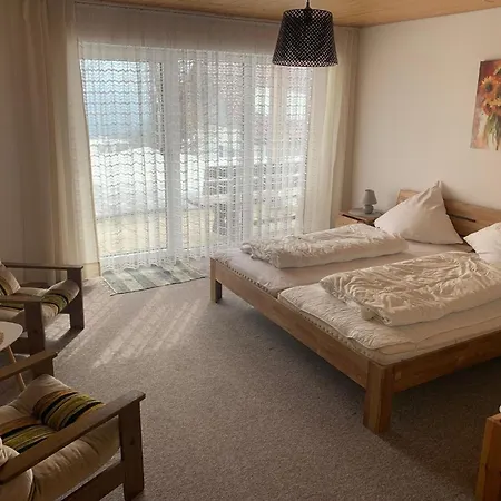 Apartment In Mit Terrasse, Garten Und Grill *